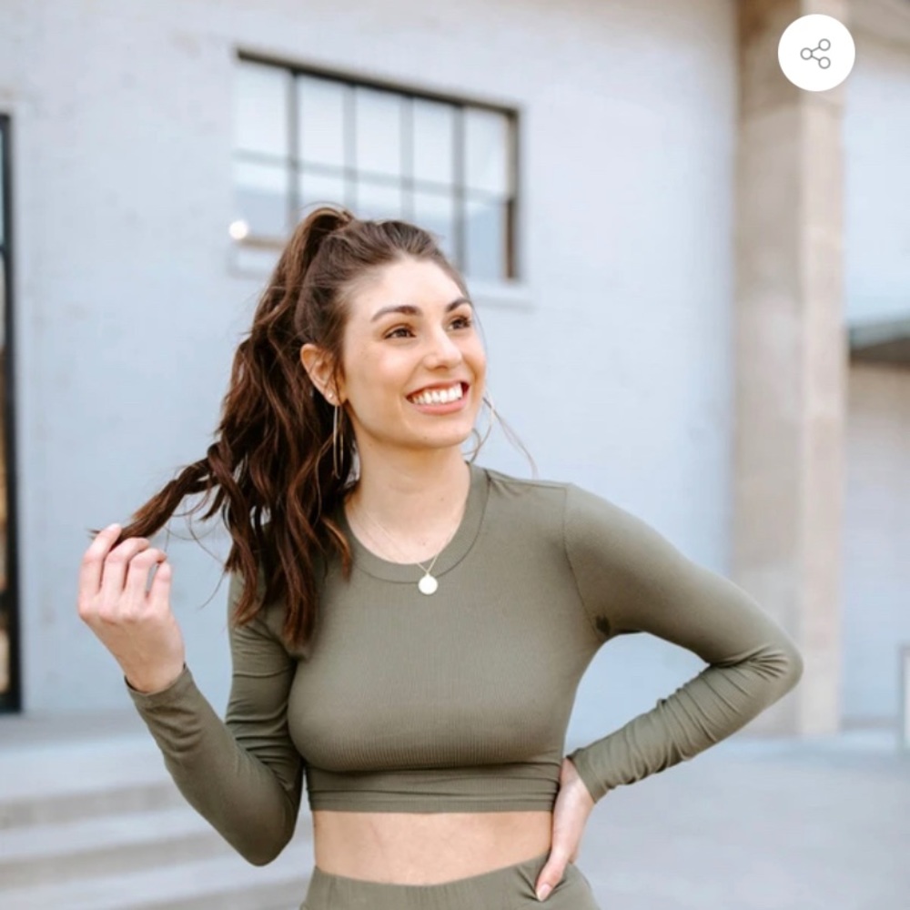 Tanner Palm Green Ribbed Tie Back Top